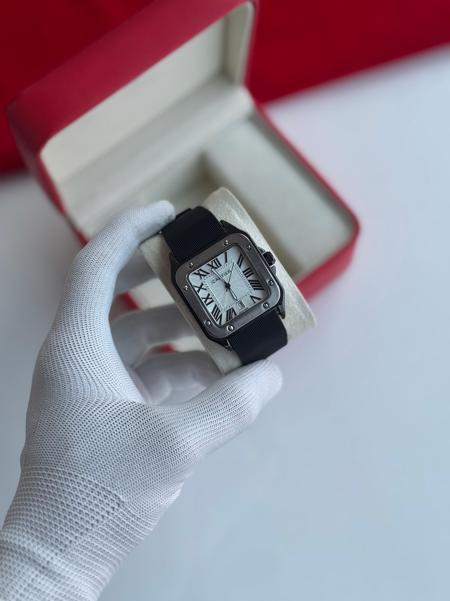 Santos Rose – Slim Luxury Quartz Watch for Men