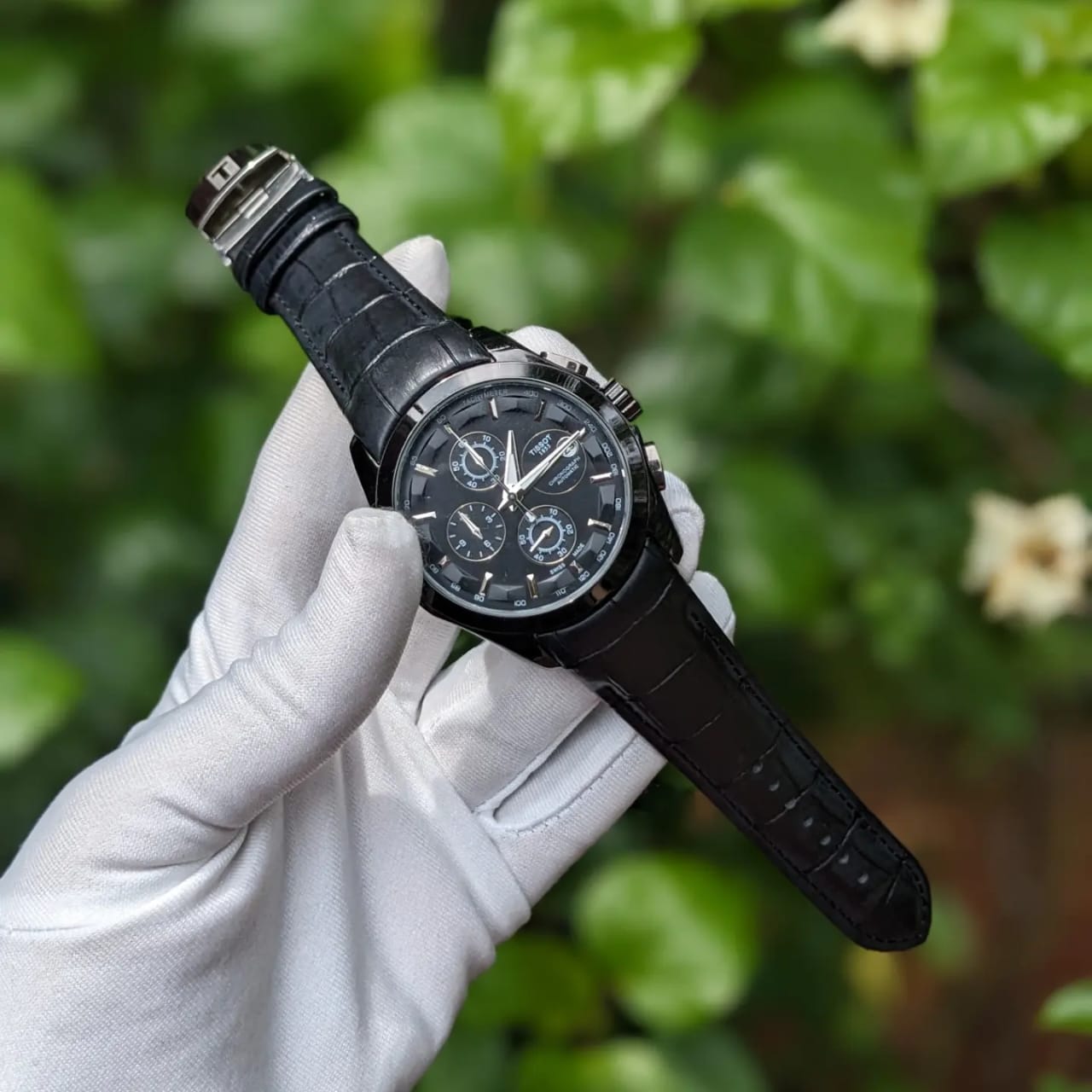 Tissot 1853 Men’s Quartz Chronograph Watch – Leather Strap