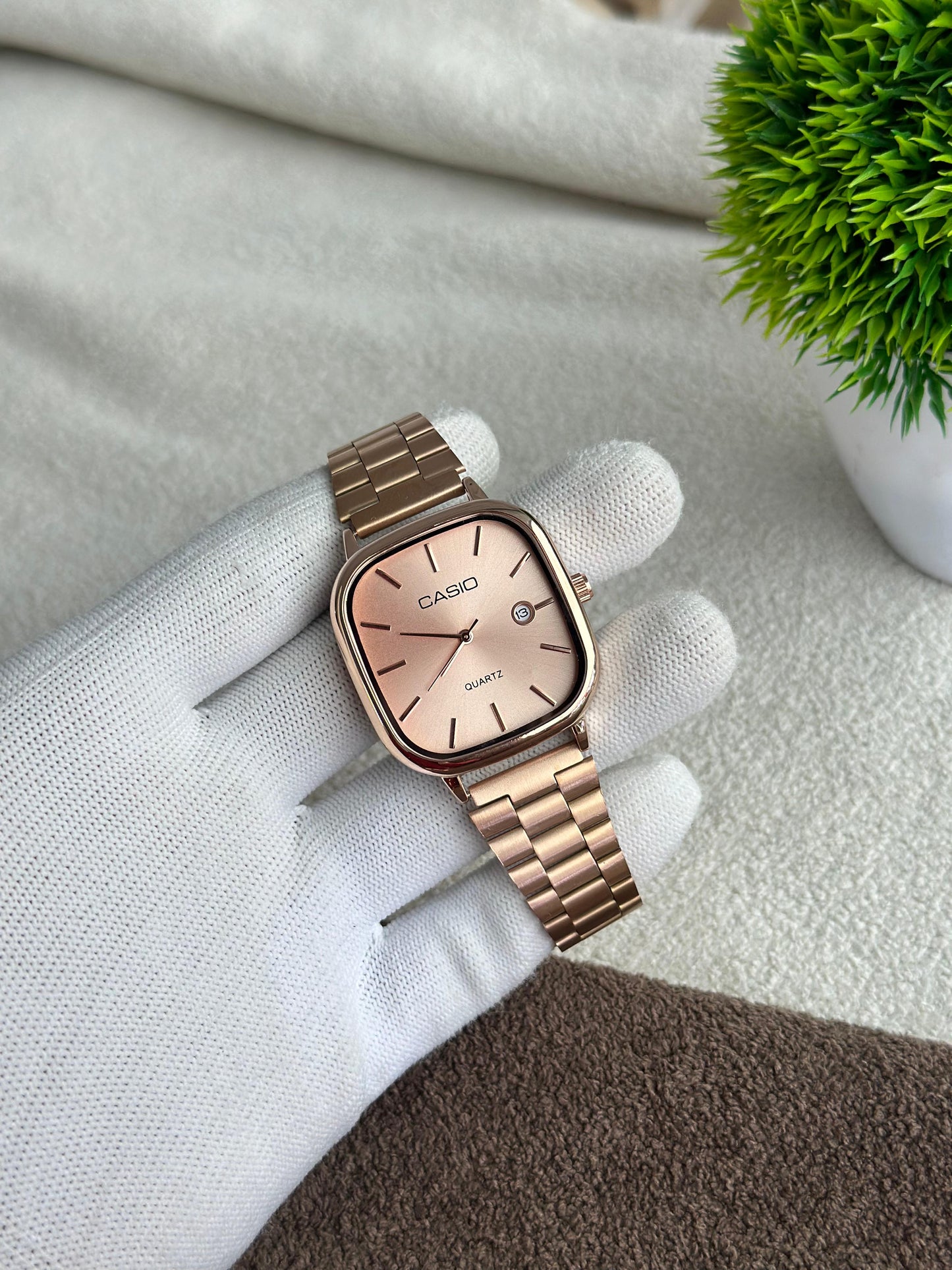 Autumn Metal Series – Premium Analog Timepiece