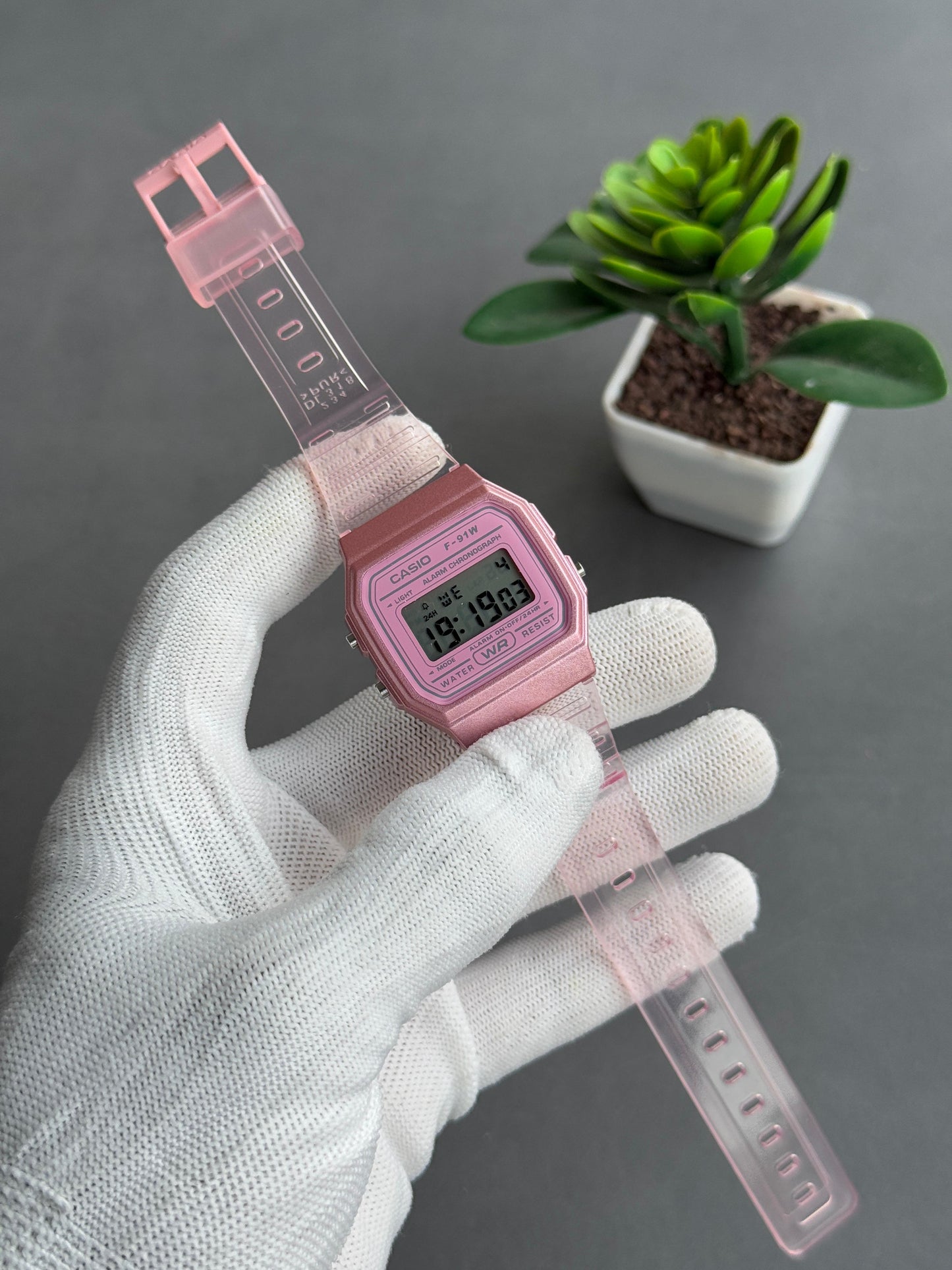 F91 – Best-Selling Classic Digital Watch