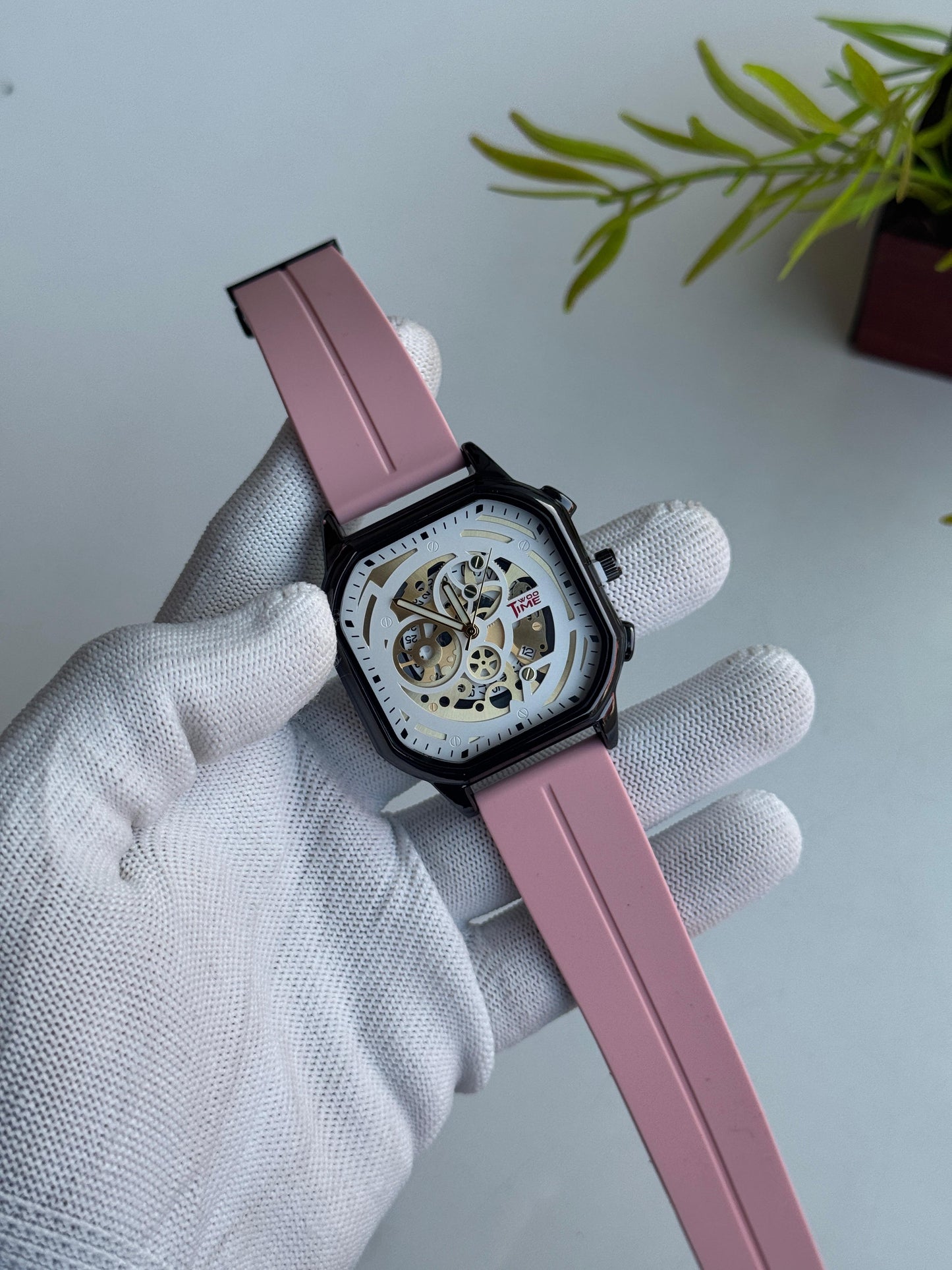 Fresh Drop – New Color Budget Timepiece