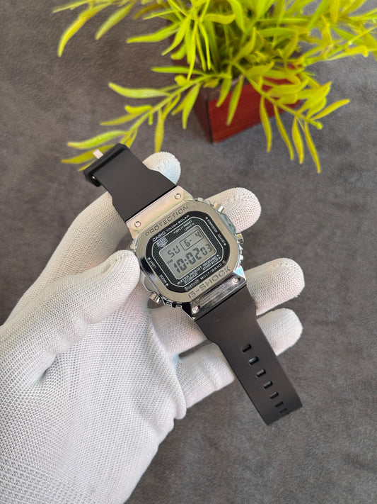 Casio G-Shock Premium – Unisex Digital Watch