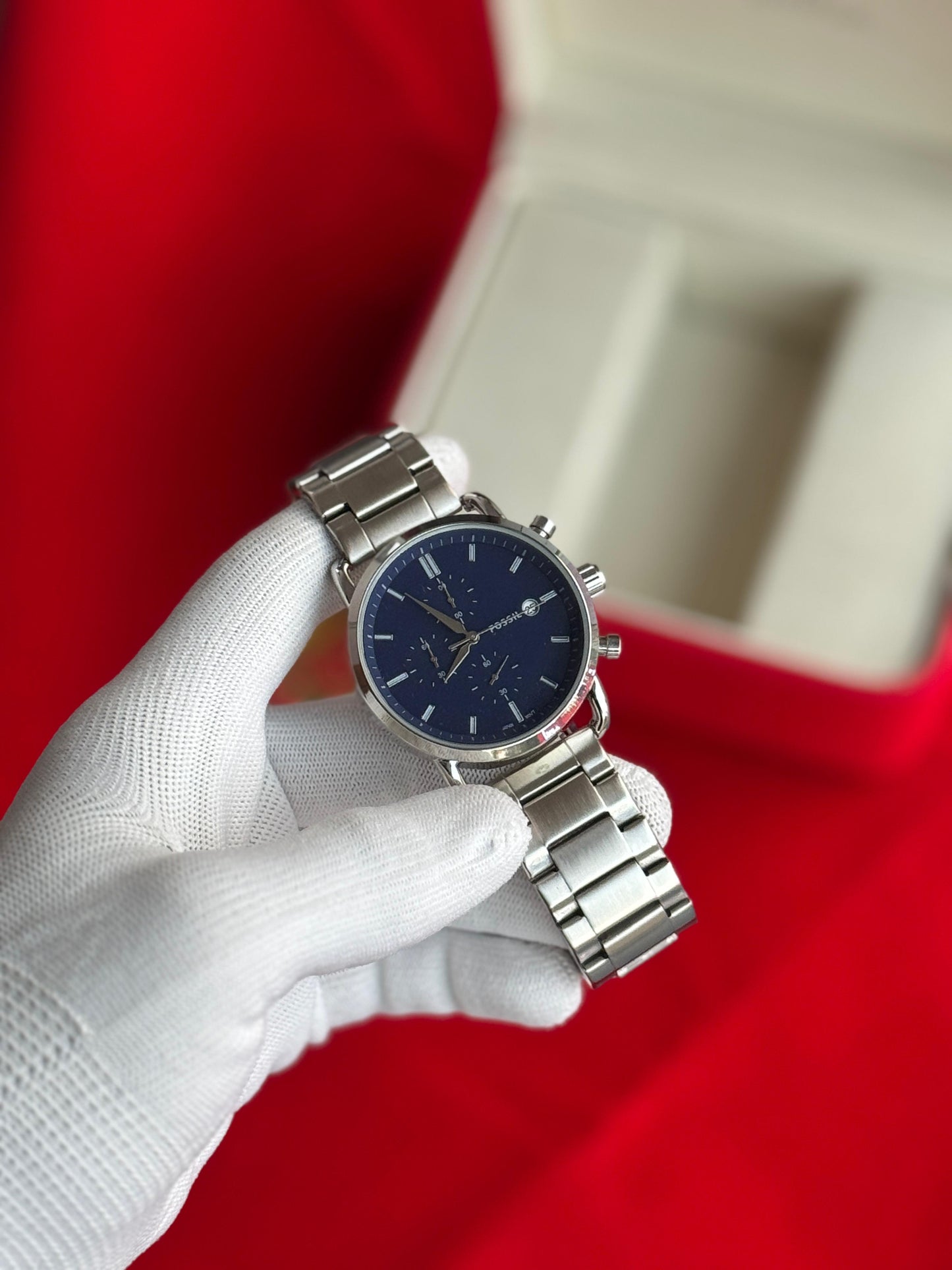 Fossil The Commuter – Minimalist Chronograph Watch for Men